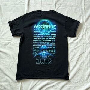 NWOT 2016 Moonrise Music Festival T-shirt, lineup, awesome graphic, NEVER WORN